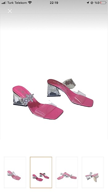 Pembe topuklu ayakkabı