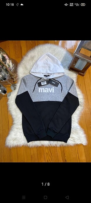 Mavi sweatshirt