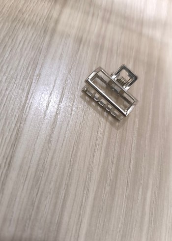 Diğer Metal Kemer Tokalı Minimalist Saç Aksesuarı