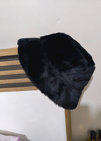 Eklips Siyah Pelus Beret