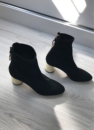 Zara Zara çorap bot