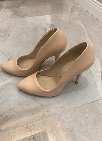 37 Beden STILETTO TOPUKLU AYAKKABI