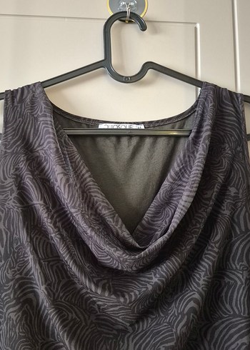 siyah yeşil Desenli şifon Elbisesi - Görsel 2