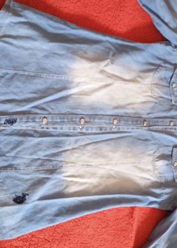 Polo Düğmeli Uzun Kollu Mavi Denim Kadın Gömlek - Görsel 3