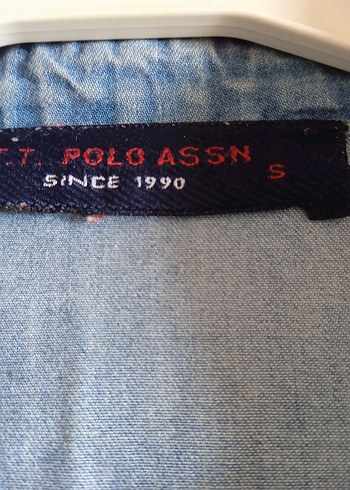 Polo Düğmeli Uzun Kollu Mavi Denim Kadın Gömlek - Görsel 5