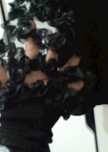 Kadın Siyah Balıkçı Yaka Fırfırlı Bluz - Görsel 3