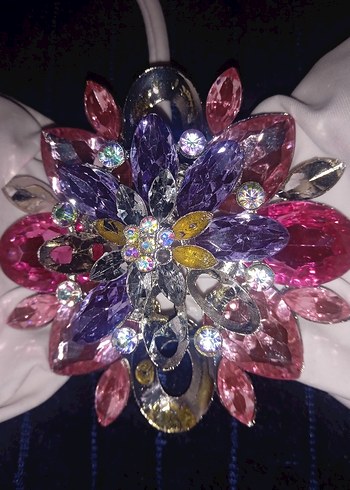 Victoria's Secret Beyaz Payetli Strappy Bikini Üstü - Görsel 2