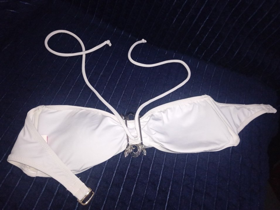 Victoria's Secret Beyaz Payetli Strappy Bikini Üstü - Görsel 4