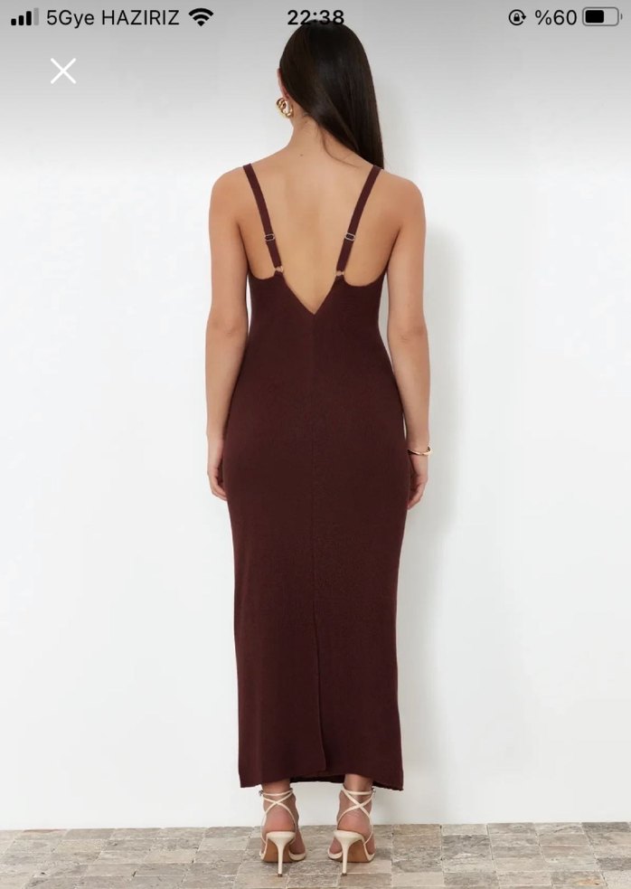 Kahverengi İnce Askılı Uzun Triko Elbise - Görsel 2