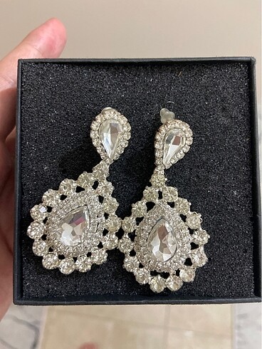 Accessorize Kristal taşlı küpe