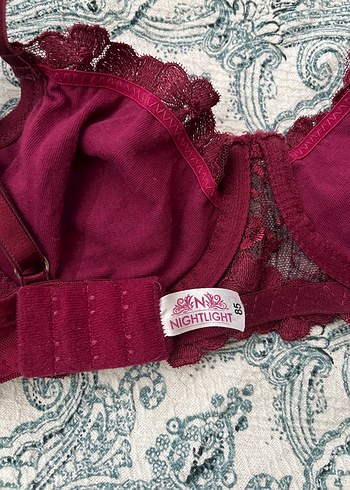 Penti Bordo Nakışlı Bohem Parisian Sütyen
