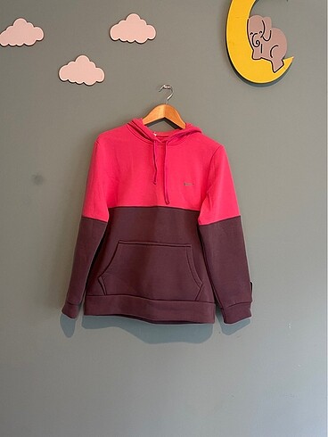 Pembe polar kazak kapüşonlu