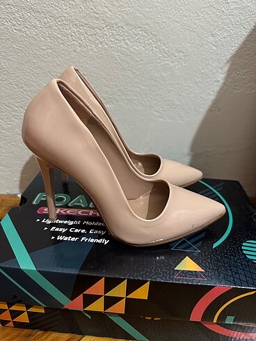 stiletto ayakkabı