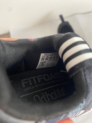 20 Beden siyah Renk Adidas çocuk