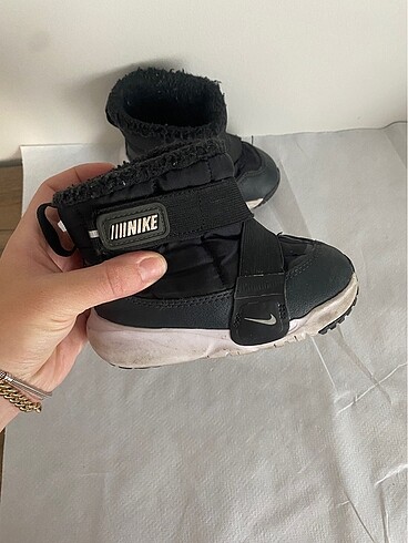 Nike Nike bot