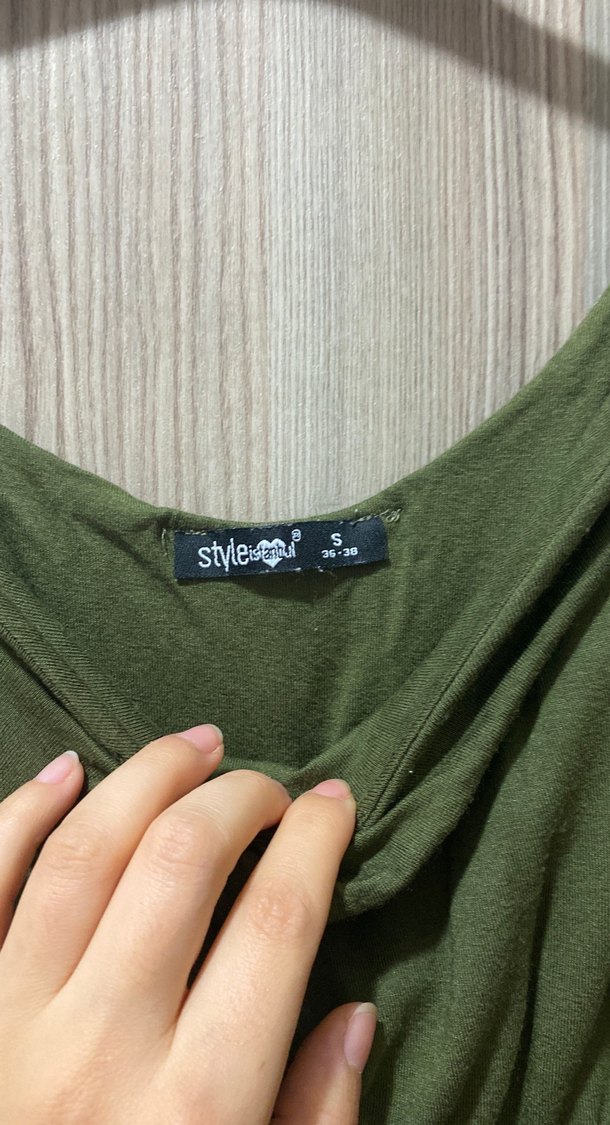 Yeşil Kemerli Uzun penye Elbise - Görsel 2