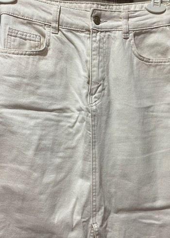 DeFacto Beyaz Düğmeli Midi Kadın Kot Pantolon - Görsel 3