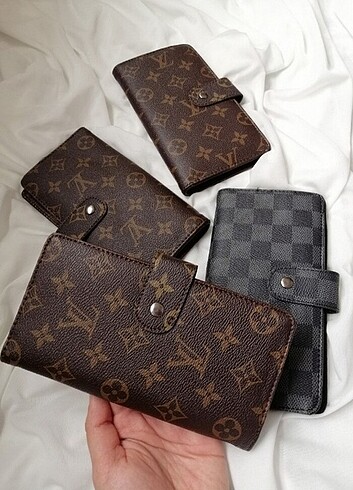 Louis Vuitton Cüzdanlar 