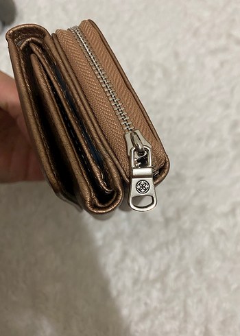 Parlak Deri Kadın Cüzdanı - Görsel 10