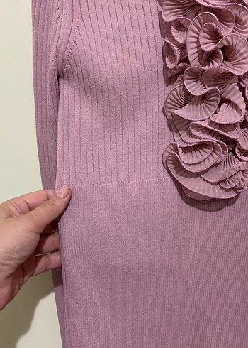 Pembe Fırfırlı V Yaka Kadın Triko - Görsel 3