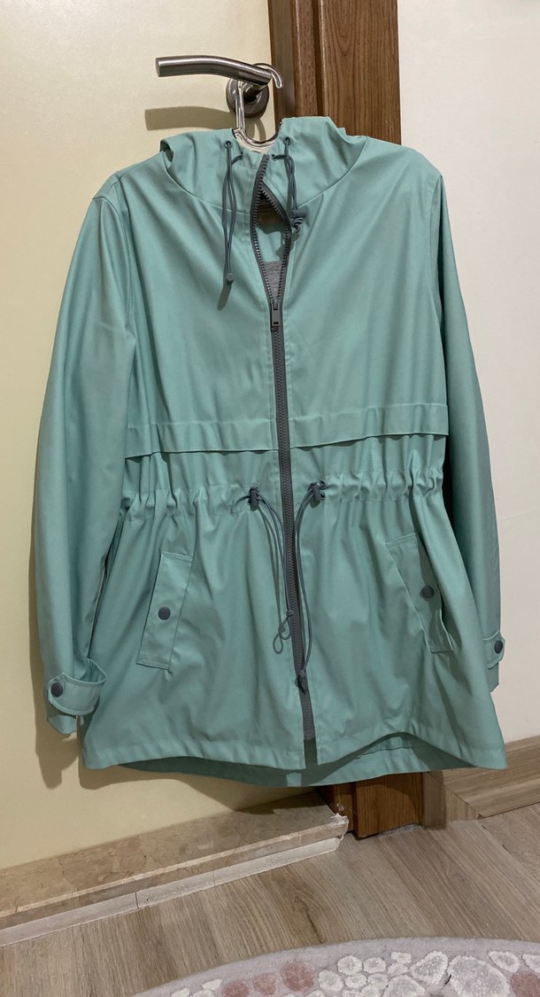 Kadın Yağmurluk - Görsel 2