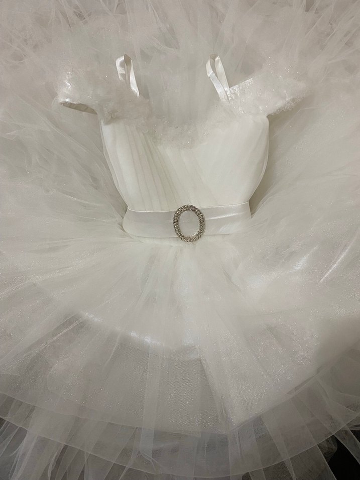 Beyaz Fırfırlı Kız Çocuk Abiye Elbise - Görsel 4