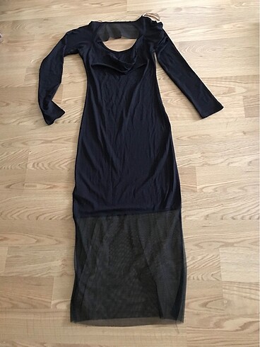 Caraclan Siyah tül detaylı uzun elbise