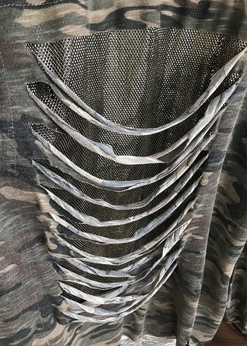 Dgmane yeşil kamuflaj desenli buluz - Görsel 3