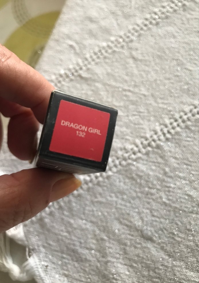 Nars Koyu Kırmızı Ruj - Görsel 4