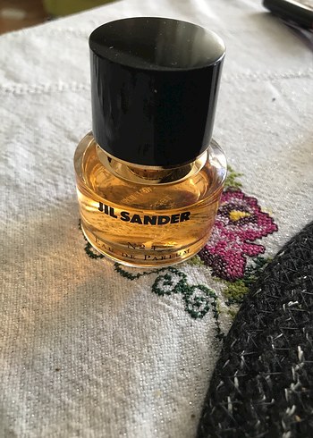 Jil Sander No 4 Kadın Parfümü 30 ml - Görsel 3