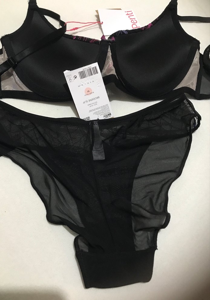 Nakışlı Siyah Gotik Sütyen ve Külot Takımı - Görsel 3