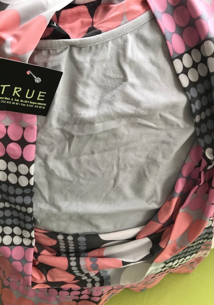 Pembe Gri Batik Desenli Drapeli Bluz - Görsel 4