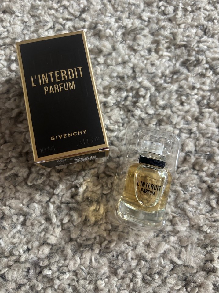 Givenchy L'Interdit Kadın Parfümü 10 ml - Görsel 2