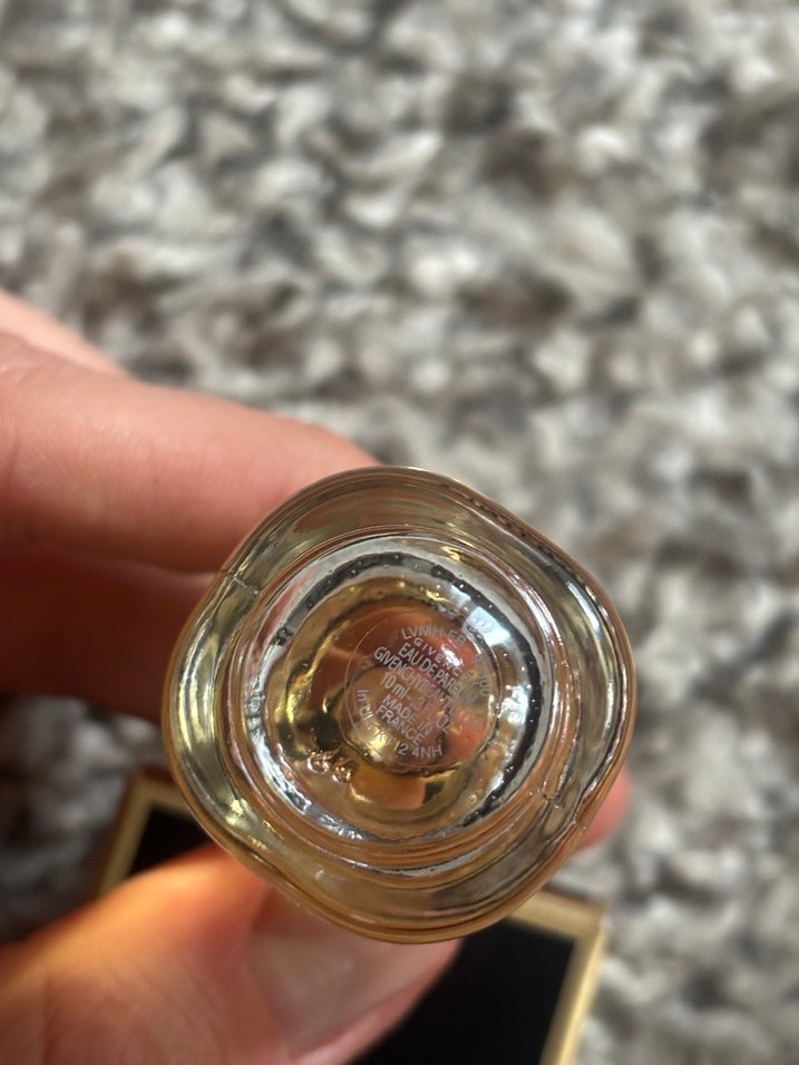 Givenchy L'Interdit Kadın Parfümü 10 ml - Görsel 5