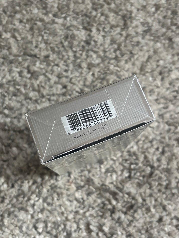 Yepyeni Orijinal / Tom Ford Grey Vetiver Erkek Parfümü 100 ml - Görsel 3