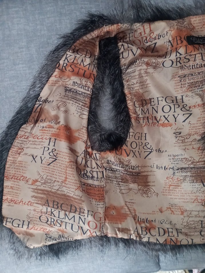 Gri Kürklü Kadın Yelek - Görsel 2