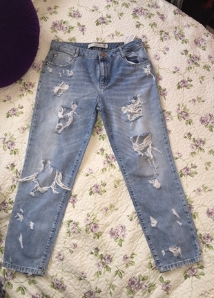 yırtık moda kot