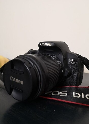 Canon 700D fotoğraf makinesi