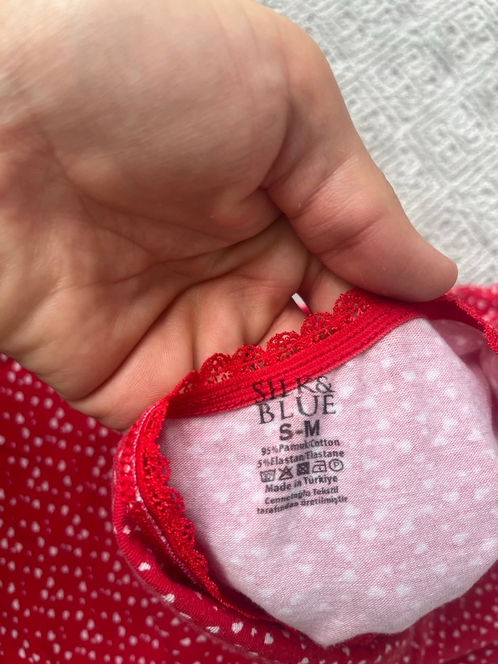 Kız Çocuk Kırmızı Dantelli Askılı Üst - Görsel 2