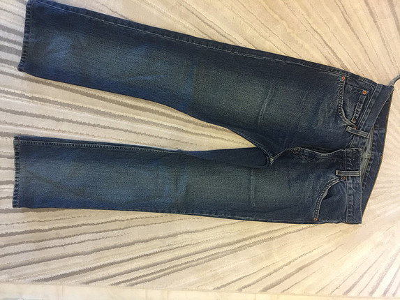 Levis jean 