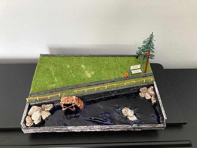  Diorama