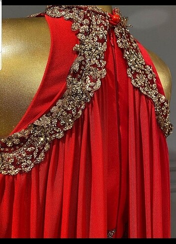 m Beden kırmızı Renk Pelerinli kına elbisesi