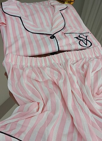 Victoria s Secret Pijama takımı 