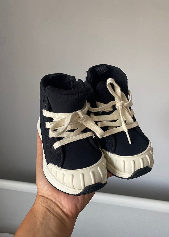 zara spor ayakkabı ,kılıfıyla - Görsel 3