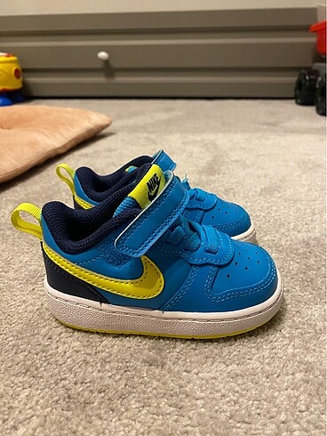 nike spor ayakkabı 21 numara