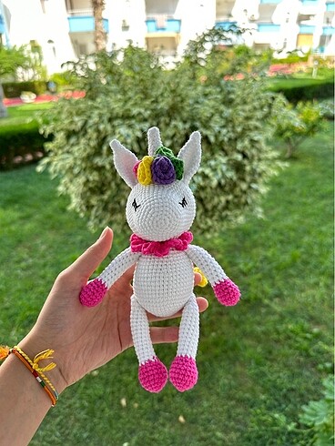  Amigurumi Unicorn Oyuncak