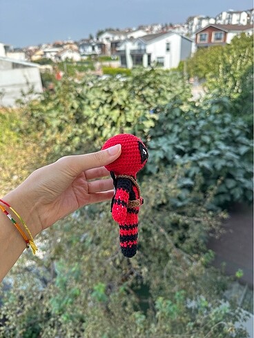 Amigurumi Deadpool Örgü Oyuncak