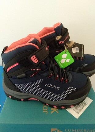 Lumberjack waterproof çocuk bot 27 numara sıfır kutusunda