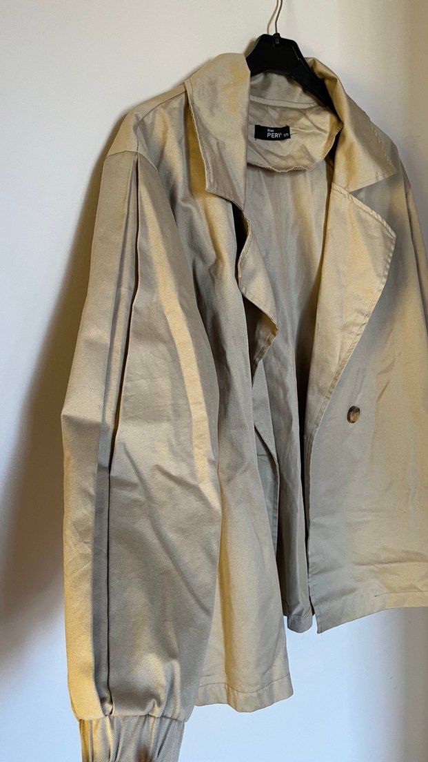 Haki Düğmeli  Kadın Trençkot - Görsel 2