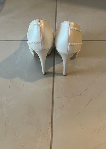 Krem inci işlemeli  Yüksek Topuklu Kadın Ayakkabı - Görsel 2